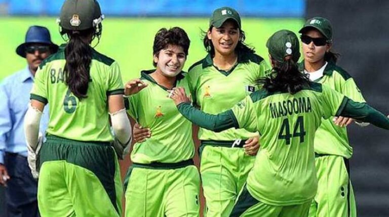 Pakistan Ki Team Hai तैयार! (The Pakistan Team is Ready!)